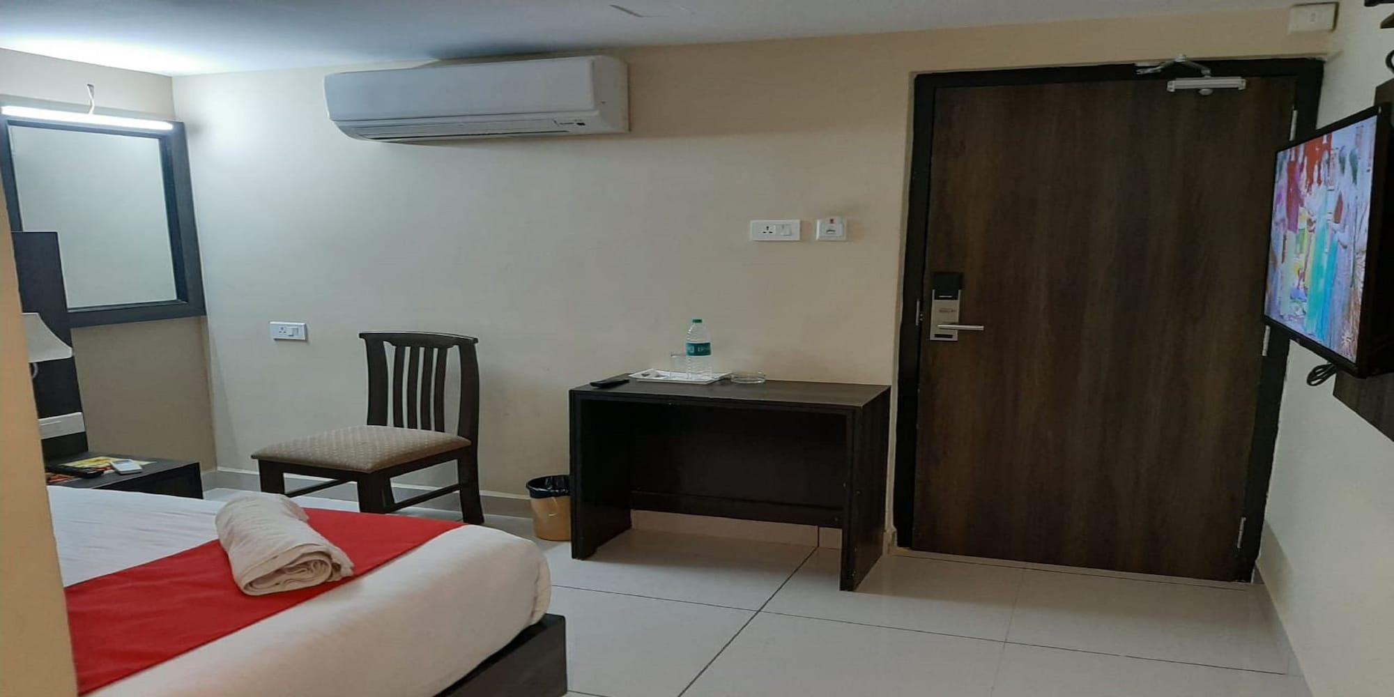 Tiruchirappalli Plaza Hotel Trichy מראה חיצוני תמונה