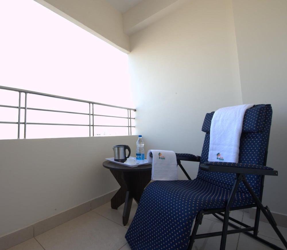 Tiruchirappalli Plaza Hotel Trichy מראה חיצוני תמונה