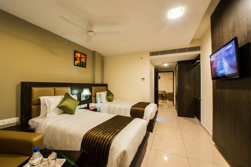 Tiruchirappalli Plaza Hotel Trichy חדר תמונה